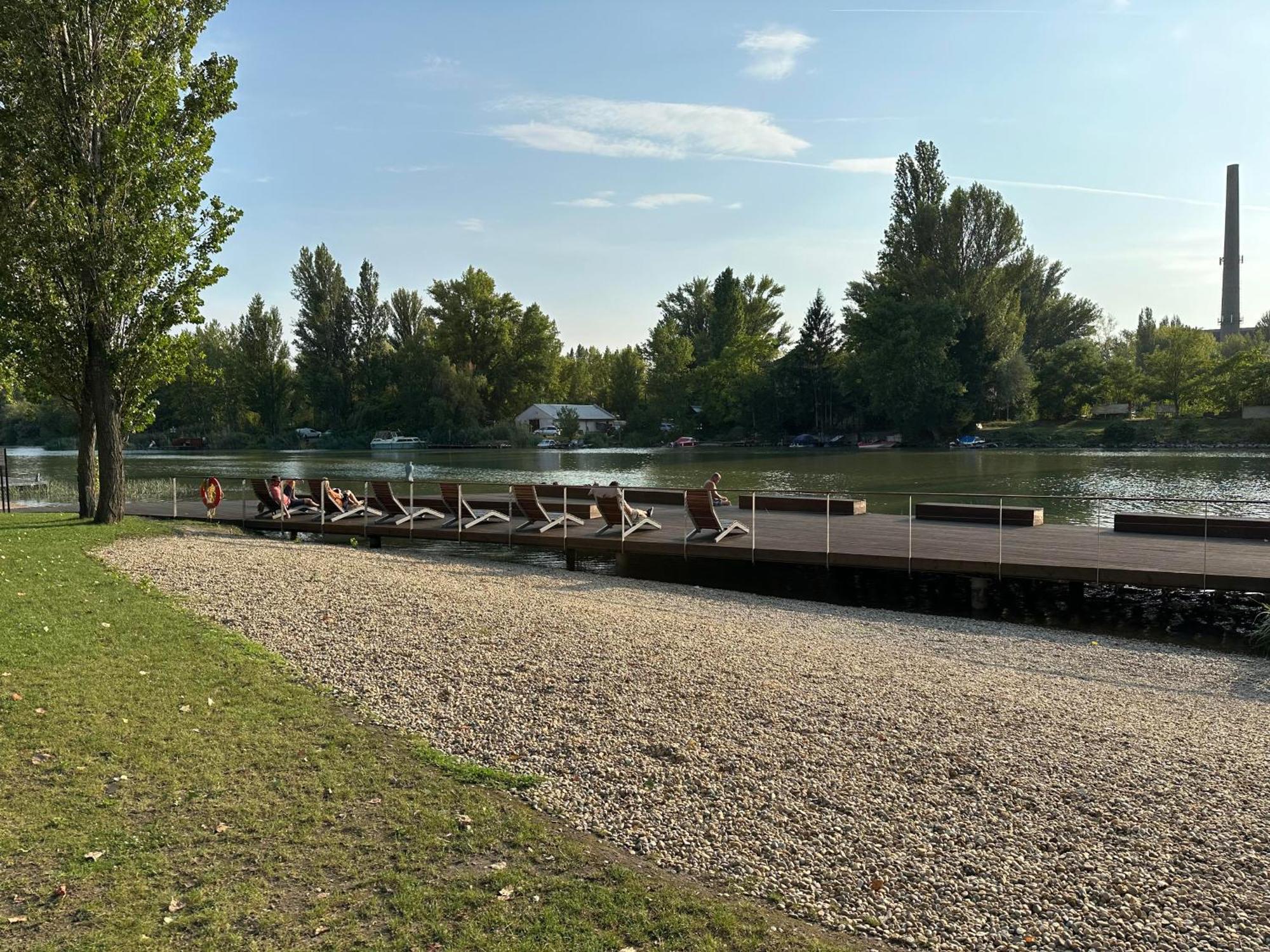 City Park Apartman Budapest Esterno foto